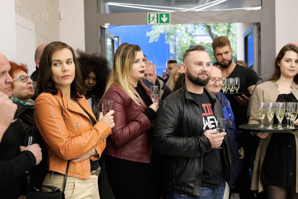 Kundeomtaler Wellclinic - ul. Kolejowa 49a/U9 Warszawa