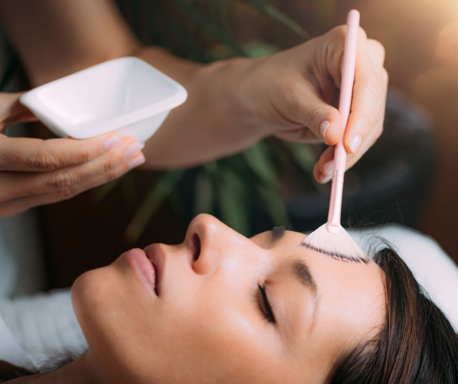 Chemische Peeling-Gesichtsbehandlung