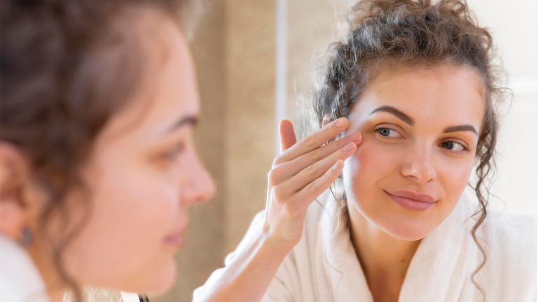 Rejuvenation of the eye area