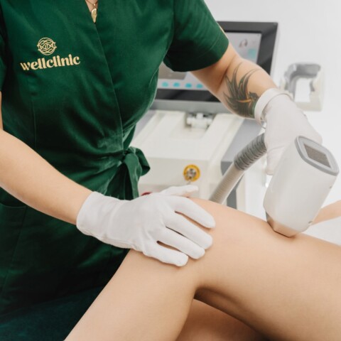 Depilacja laserowa – jak działa i czym różni się od innych metod redukcji owłosienia?
