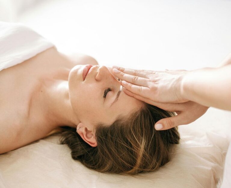 Безопасность применения таких препаратов, как Ozempic и Mounjaro: когда эстетические изменения требуют консультации врача