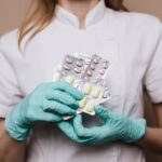 Najczęstsze błędy pacjentów stosujących leki odchudzające: jak uniknąć negatywnych zmian na twarzy