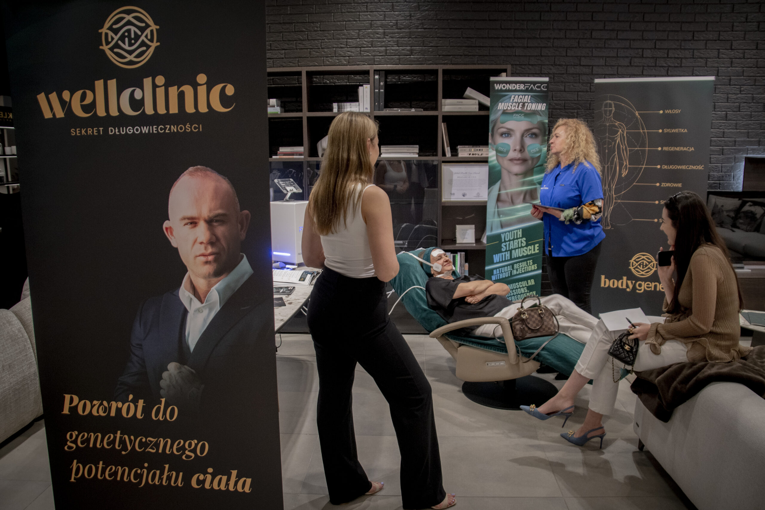 Møte mellom Kler og Wellclinic i Gdańsk